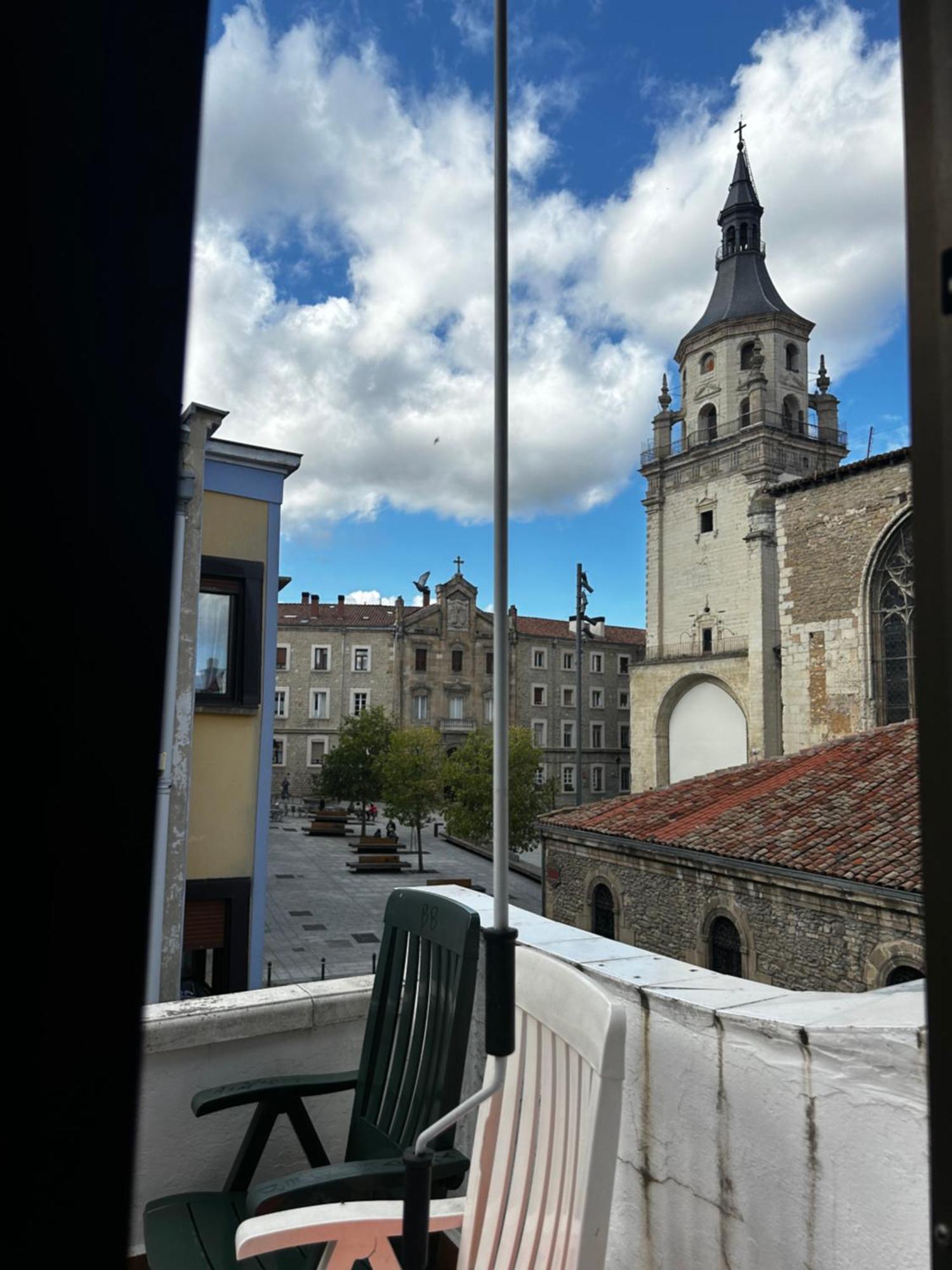 Habitacion Privada En Pleno Centro De Vitoria-Gasteiz Zewnętrze zdjęcie